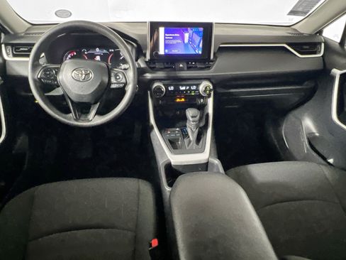 Used 2025 Toyota RAV4 XLE w/ Convenience Package FWD image 29