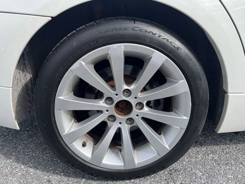 Used 2011 BMW 328i xDrive Sedan AWD/4WD image 23
