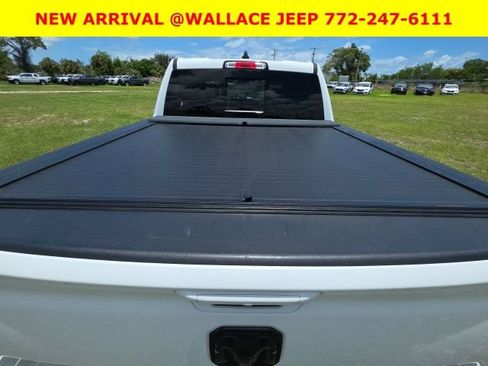 Used 2022 RAM 1500 Big Horn AWD/4WD image 5