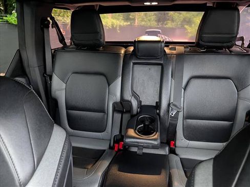 Used 2024 Ford Bronco Big Bend w/ Sasquatch Package AWD/4WD image 18