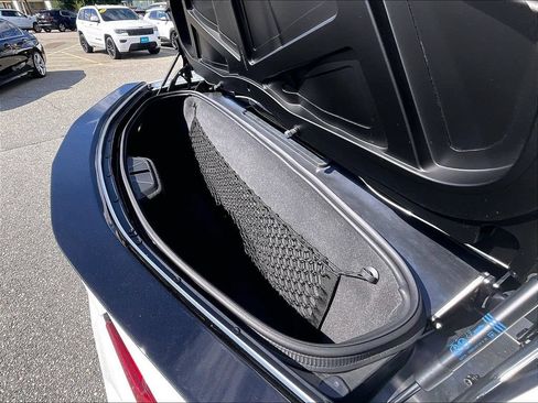 Used 2024 Chevrolet Corvette Stingray Premium Conv w/ Stealth Interior Trim Package RWD image 15