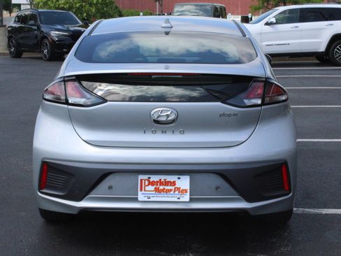Used 2022 Hyundai Ioniq Limited FWD image 7