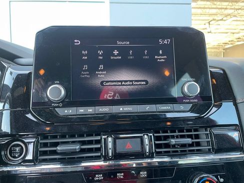 Used 2024 Nissan Pathfinder Rock Creek AWD/4WD image 15