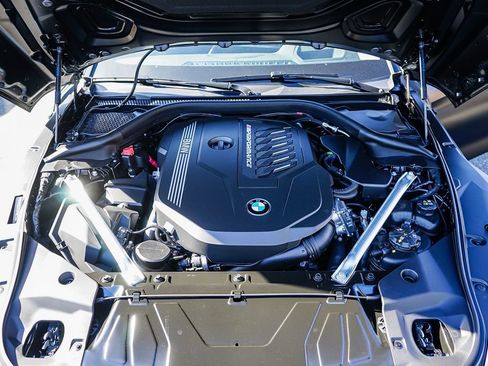 Used 2026 BMW Z4 M40i RWD image 29