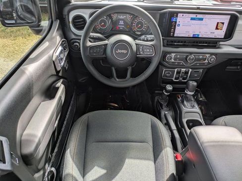 New 2026 Jeep Wrangler Unlimited Sport AWD/4WD image 15