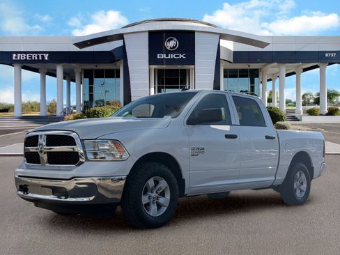 Used 2022 RAM 1500 Classic SLT w/ Electronics Group AWD/4WD image 5