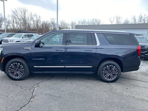 Used 2026 GMC Yukon XL Elevation w/ LPO, Floor Liner Package AWD/4WD image 3