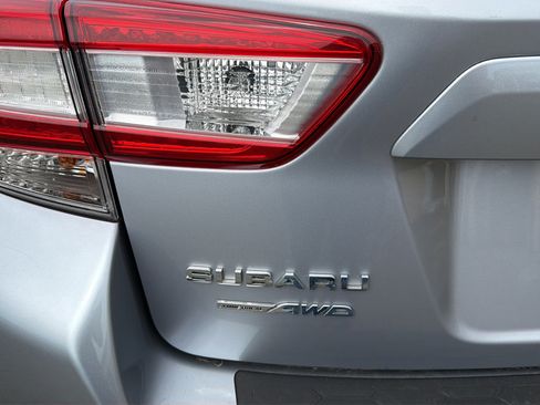 Used 2019 Subaru Crosstrek 2.0i Premium AWD/4WD image 35