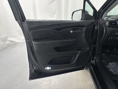 Used 2019 Honda Ridgeline RTL-E image 18