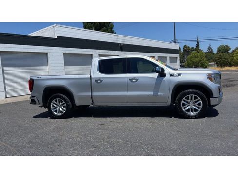 Used 2020 GMC Sierra 1500 SLT w/ SLT Premium Plus Package image 4
