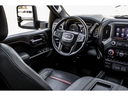 Used 2022 GMC Sierra 2500 AT4 w/ AT4 Premium Plus Package image 42