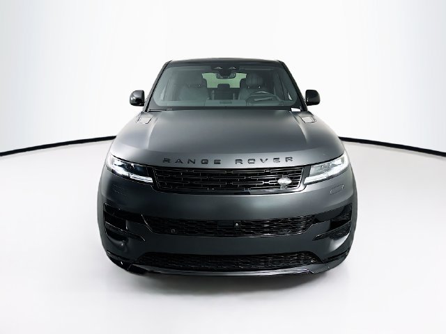 Used 2025 Land Rover Range Rover Sport Dynamic SE AWD/4WD image 2