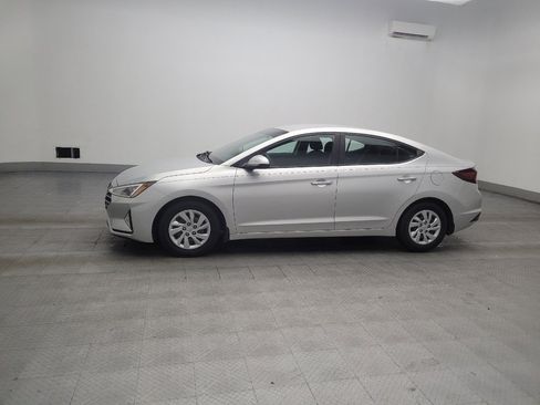 Used 2019 Hyundai Elantra SE w/ Cargo Package FWD image 2