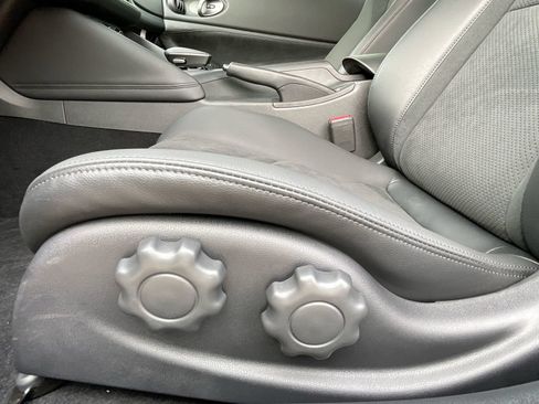 New 2024 Nissan Z Performance w/ Floor Mat Package RWD image 21