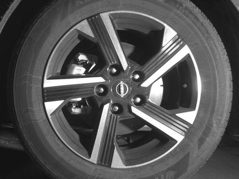 Used 2025 Nissan Sentra SV FWD image 12
