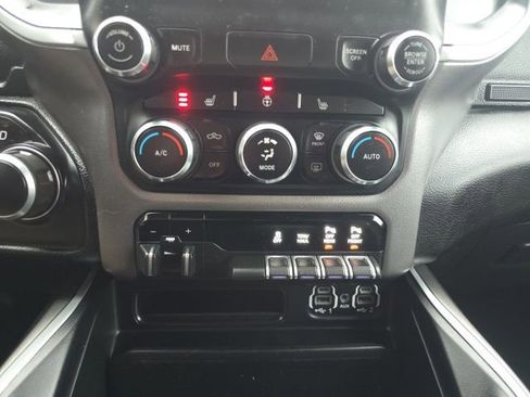 Used 2021 RAM 1500 Big Horn image 23