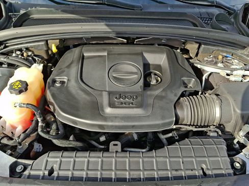 Used 2022 Jeep Grand Cherokee Overland image 28