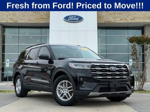 New 2026 Ford Explorer Active w/ Active Comfort Package RWD image 38