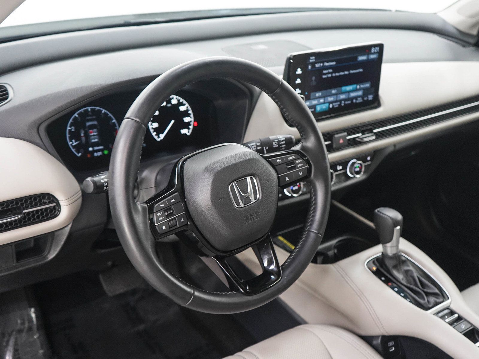 Used 2025 Honda HR-V EX-L image 20