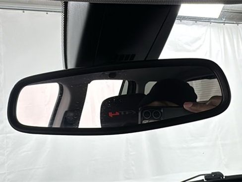 Used 2023 GMC Acadia AT4 image 36