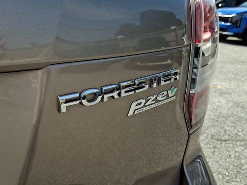 Used 2014 Subaru Forester 2.5i Premium w/ Popular Package #1 AWD/4WD image 30