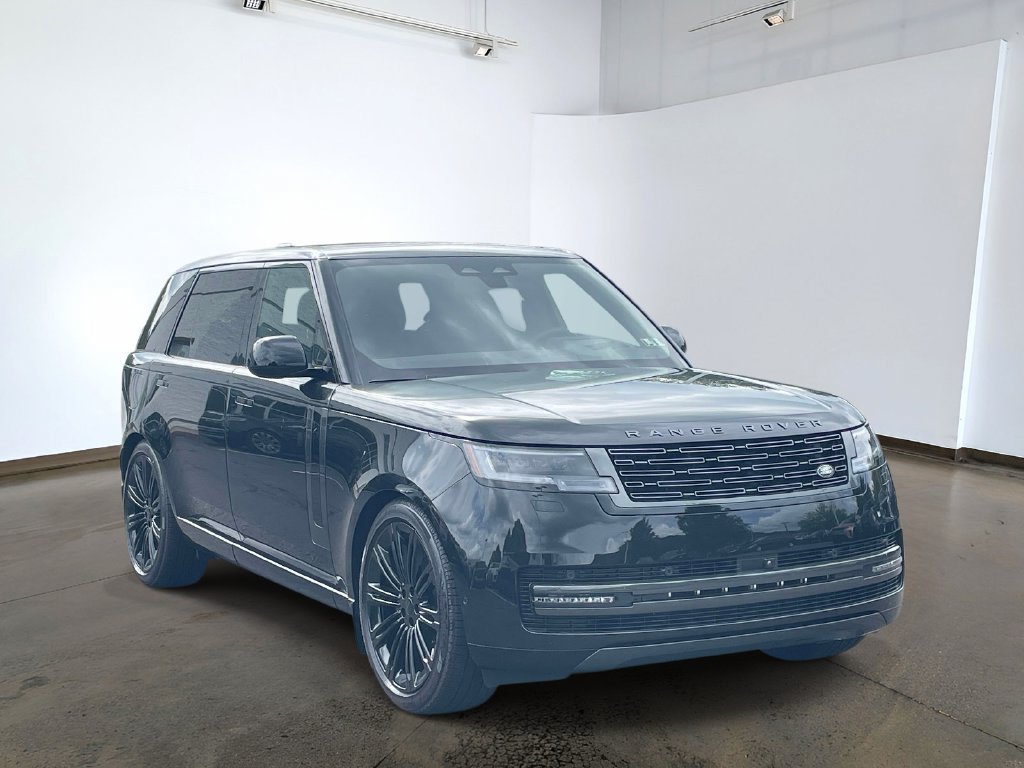 New 2026 Land Rover Range Rover Long Wheelbase SE AWD/4WD image 3