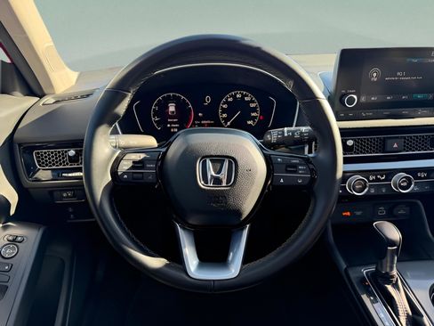 Used 2024 Honda Civic EX-L image 13