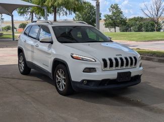 Used 2015 Jeep Cherokee Latitude FWD video 3