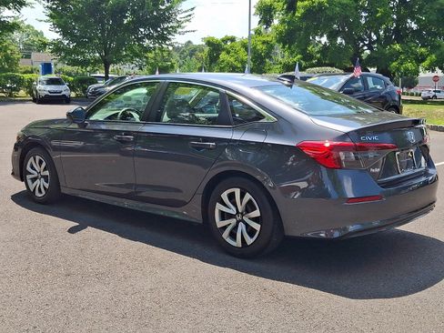 Used 2023 Honda Civic LX image 4