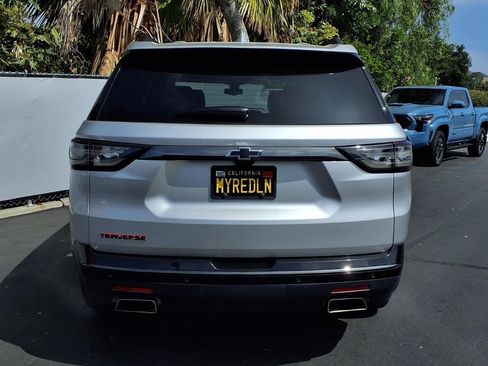 Used 2019 Chevrolet Traverse Premier w/ Redline Edition FWD image 6