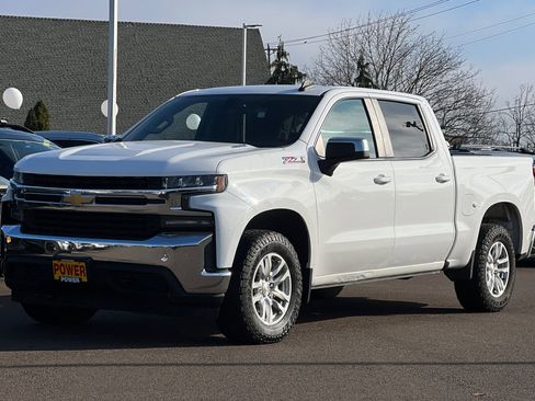 Used 2021 Chevrolet Silverado 1500 LT w/ Z71 Off-Road Package image 8