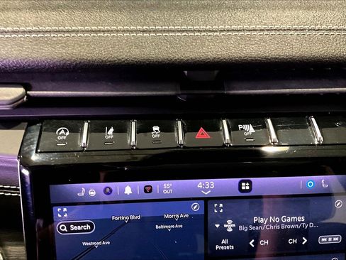 Used 2022 Jeep Grand Cherokee L Limited w/ MOPAR Finishing Package AWD/4WD image 16