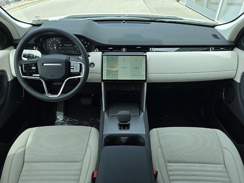 Certified 2025 Land Rover Discovery Sport S AWD/4WD image 9