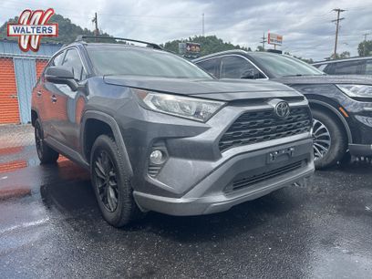Used 2019 Toyota RAV4 XLE w/ Convenience Package