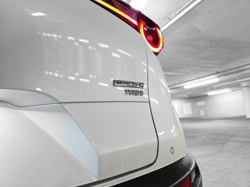 Used 2025 MAZDA CX-30 2.5 Turbo w/ Premium Plus Pkg image 12