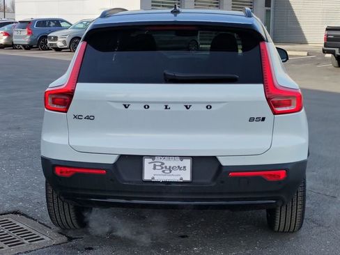New 2026 Volvo XC40 B5 Ultra w/ Climate Package image 30
