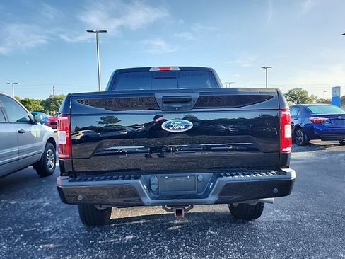 Used 2018 Ford F150 XLT w/ Equipment Group 302A Luxury AWD/4WD image 5