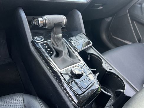 Used 2023 Kia Sportage EX image 22