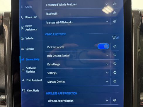 Used 2024 Ford Expedition Max Limited image 18