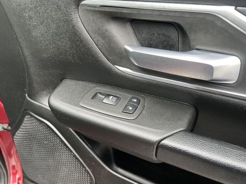 Used 2019 RAM 1500 Big Horn image 36