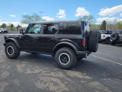 New 2026 Ford Bronco Badlands AWD/4WD image 8