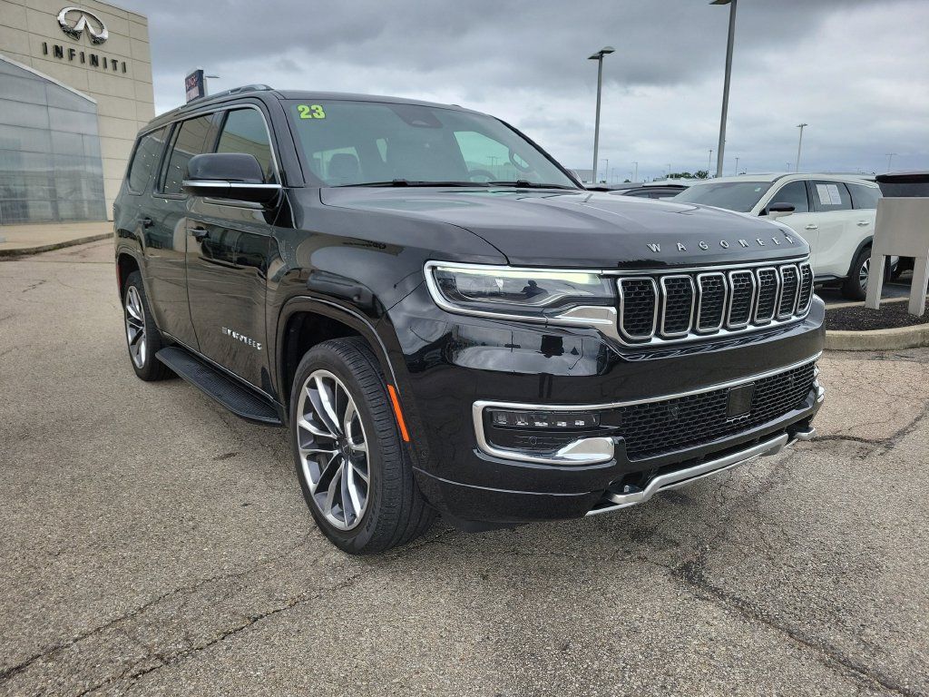 Used 2023 Jeep Wagoneer Series II w/ Premium Group I AWD/4WD image 7