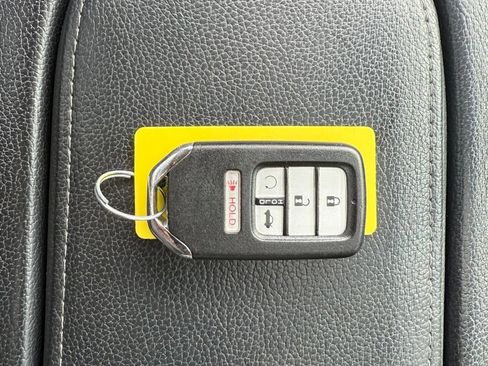 Used 2020 Honda Civic EX-L image 21