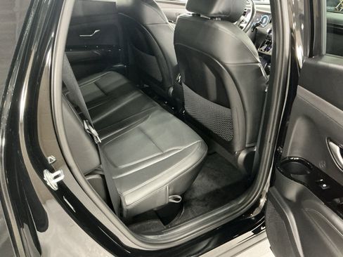 Certified 2022 Hyundai Santa Cruz Limited AWD/4WD image 14