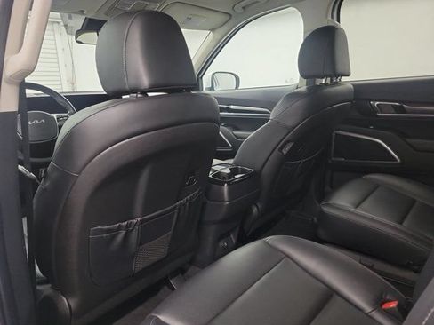 Certified 2023 Kia Telluride S AWD/4WD image 13