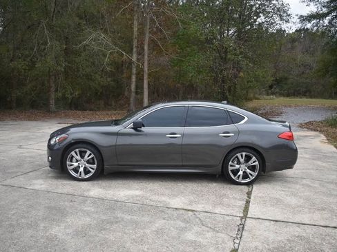 Used 2013 INFINITI M37 w/ Premium Pkg image 4