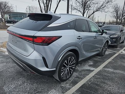 Used 2023 Lexus RX 350 w/ Cold Area Package image 4