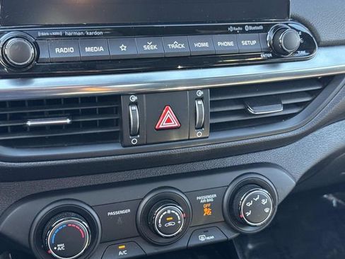 Used 2021 Kia Forte GT image 22