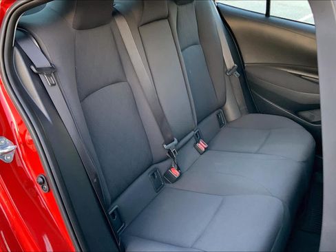 Used 2020 Toyota Corolla LE FWD image 20