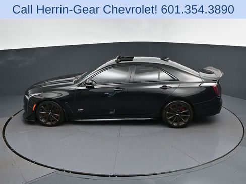 Used 2022 Cadillac CT4 V Blackwing w/ Carbon Fiber 1 Package RWD image 32